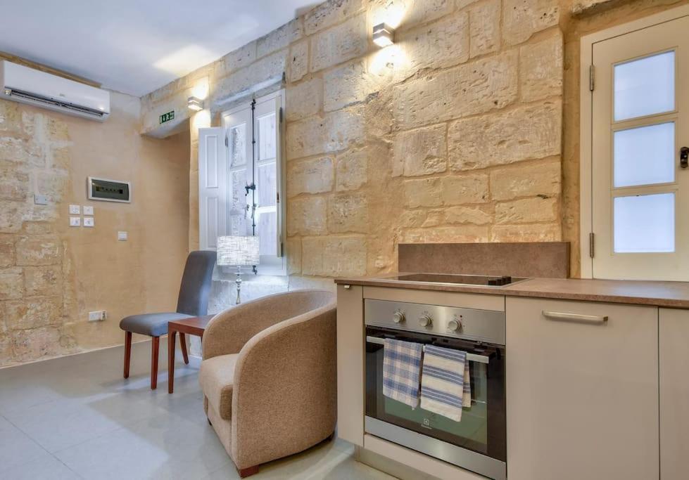 Apartamento Orangery 101 - Duplex Studio La Valeta Exterior foto