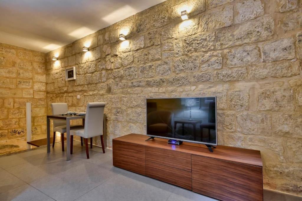 Apartamento Orangery 101 - Duplex Studio La Valeta Exterior foto